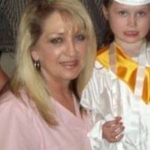 Meet your Posher, Teresa